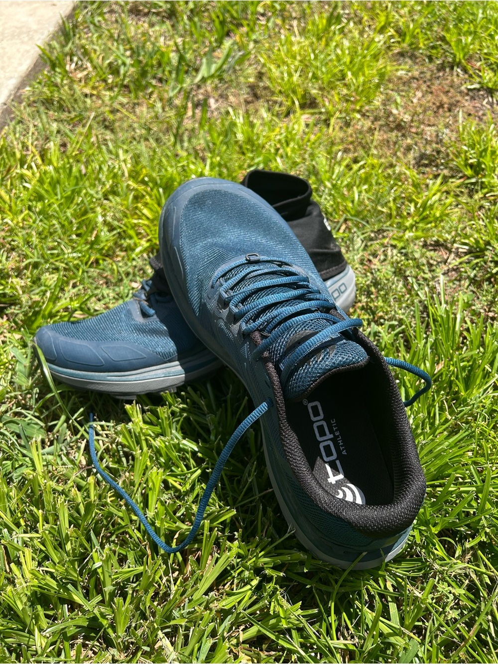 Men’s 11.5 Topos with Gaiters